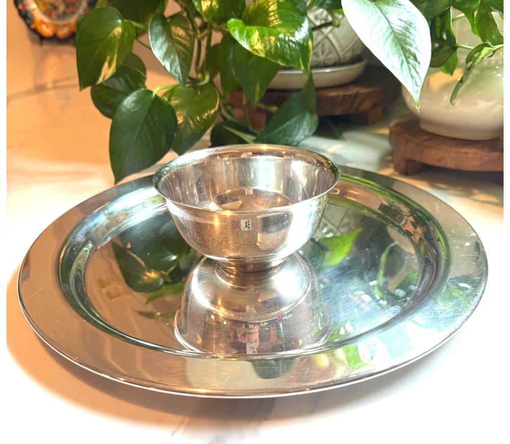 Vintage Wm Rogers Silver Plate Revere-Style Bowl & Tray Set